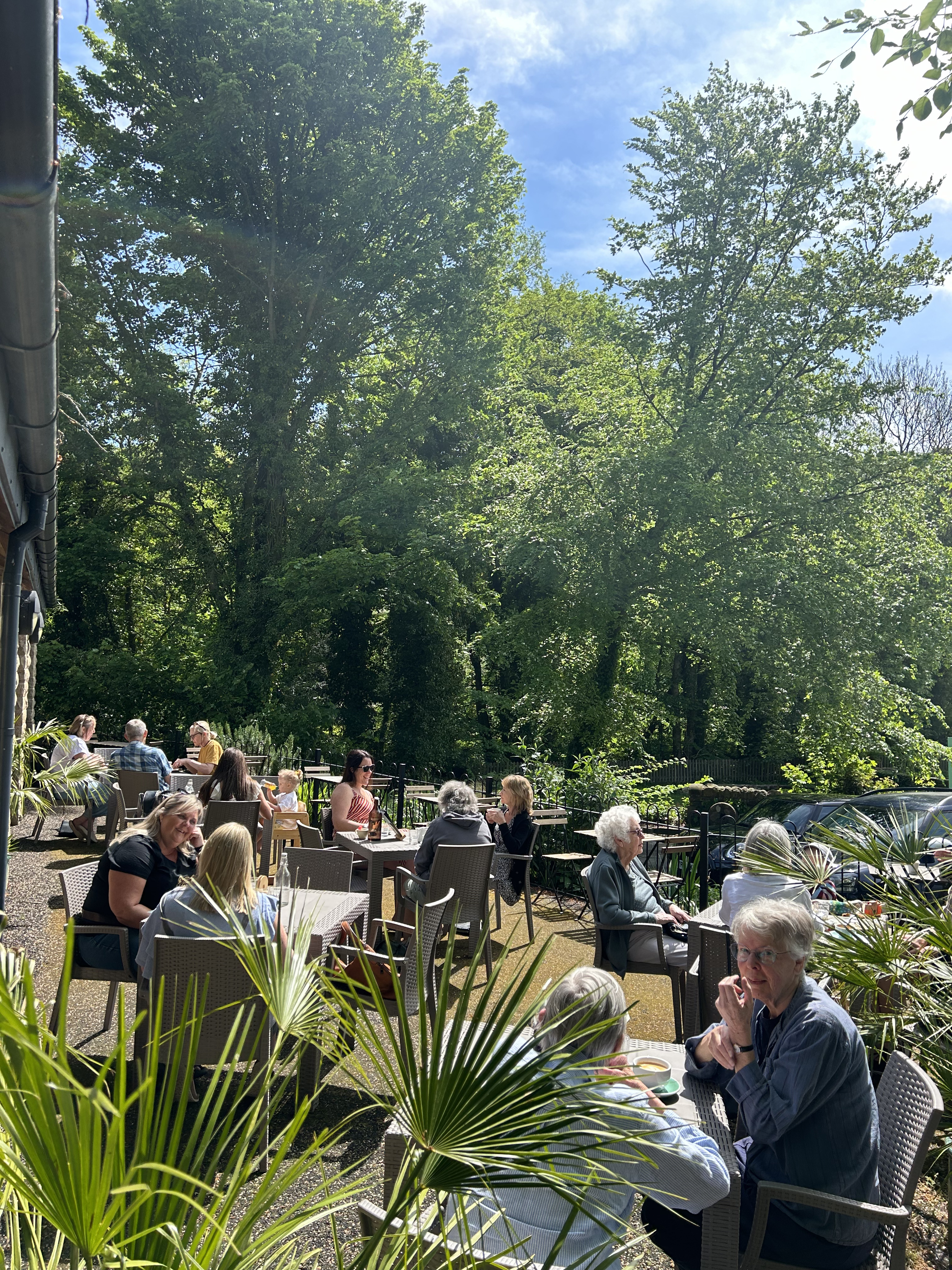 Abbeydale café
